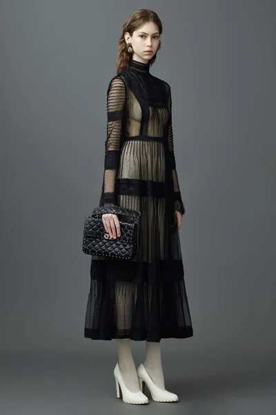 Look 32